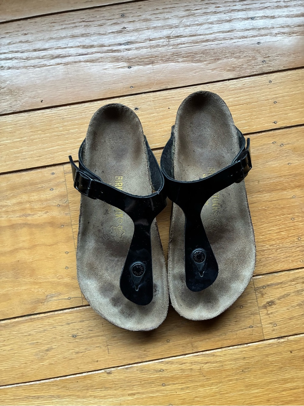 Birkenstock Black Patent Gizeh Thong Sandals